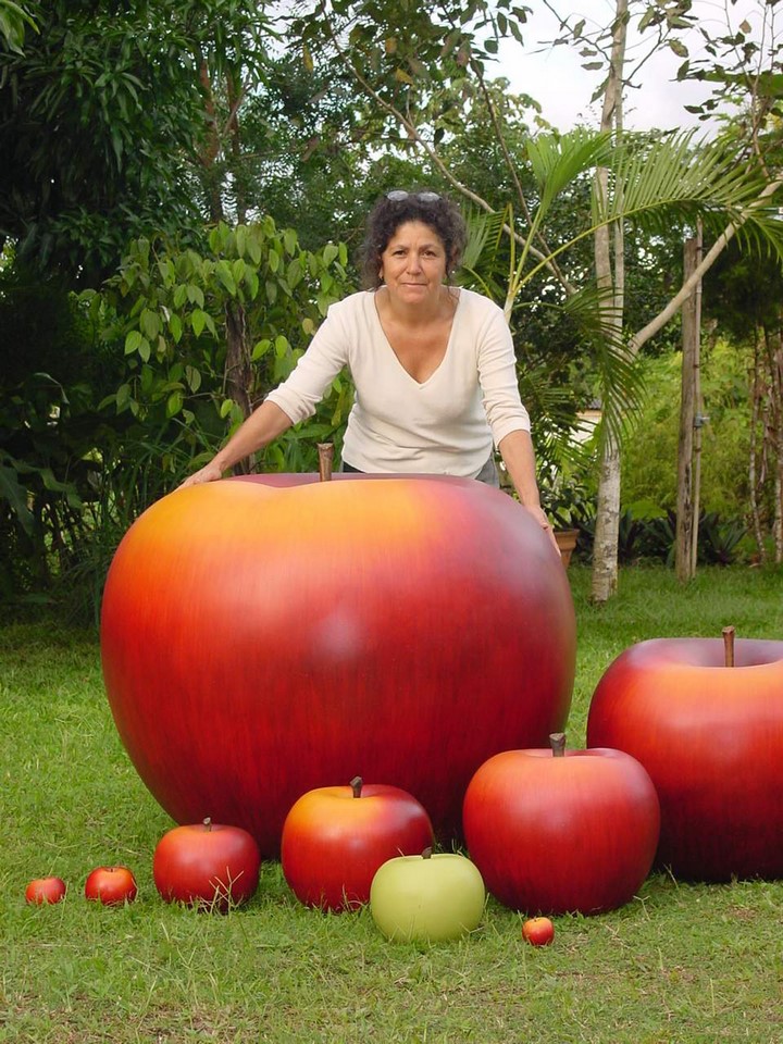 selma-apfel-rot-keramik-stimmungsbild-cores-da-terra