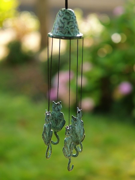 Windspiel aus Bronze | Katzen