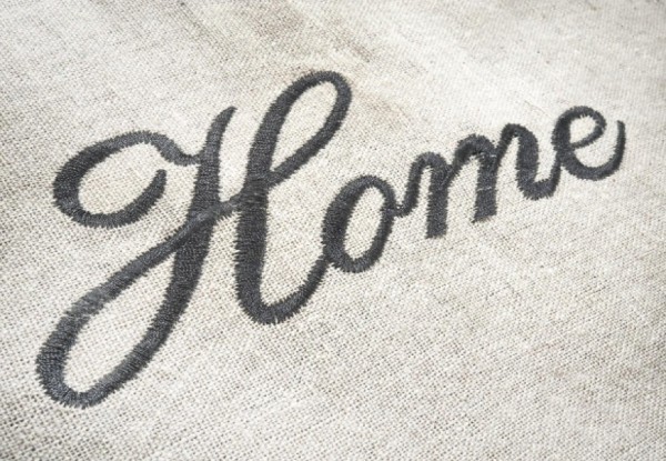 Tablett Home aus Weide mit Holzboden