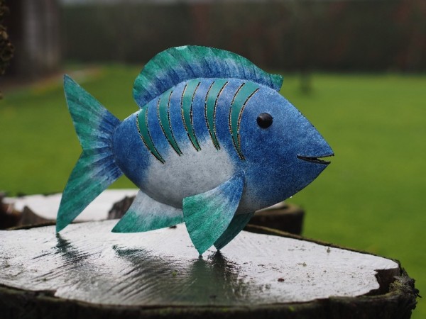 Blauer Fisch aus Metall 45 cm