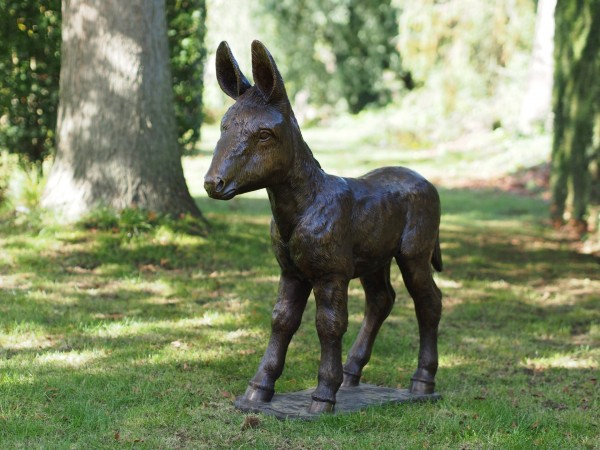 Baby Esel Mali - Bronzefigur 90 x 30 x 93 cm