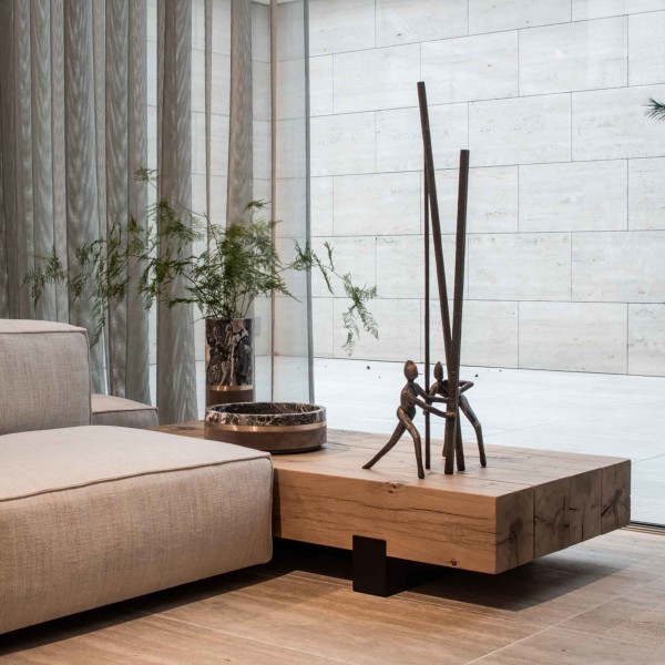 In Between Bronzeskulptur - Guy Buseyne