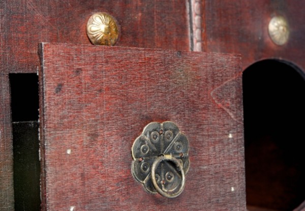 Domingo Weinregal Holztruhe braun