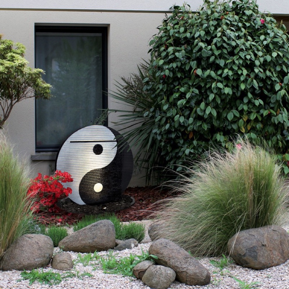http://www.terrapalme.de/media/image/cactose/fontaine-big-yin-yang-stimmungsbild2.jpeg