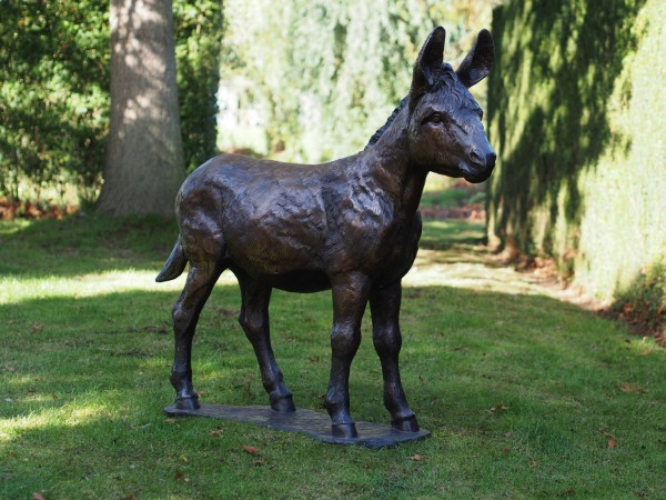 Esel Balu als Bronzefigur 135 cm