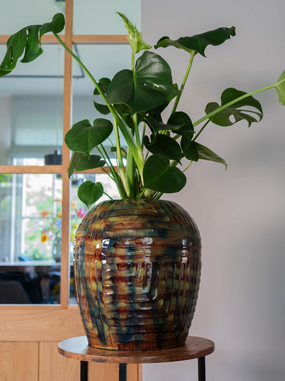 https://www.terrapalme.de/media/image/nk/Marrakech-Mette-Metall-Pflanzvase-Stimmungsbild.jpeg