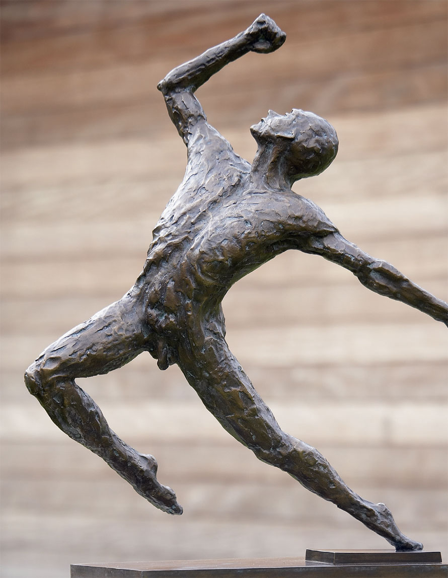 Escape-Bronzeskulpture-Jacques-Vanroose-Stimmungsbild.jpg