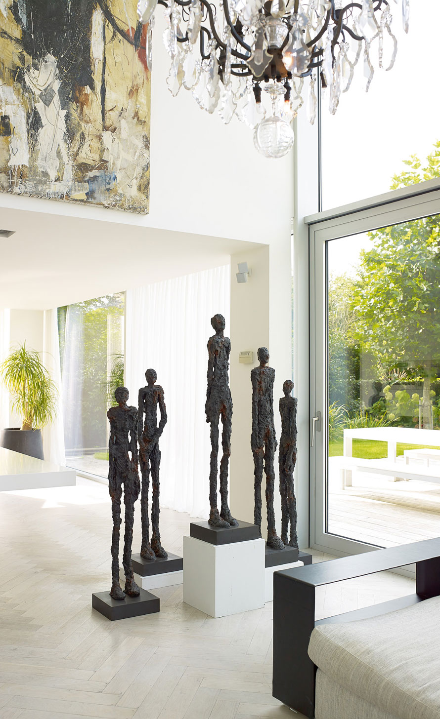 https://www.terrapalme.de/media/image/stimmungsbild/gd/Realize-Edition-Bronzeskulptur-Ann-Vrielinck-Stimmungsbild.jpg